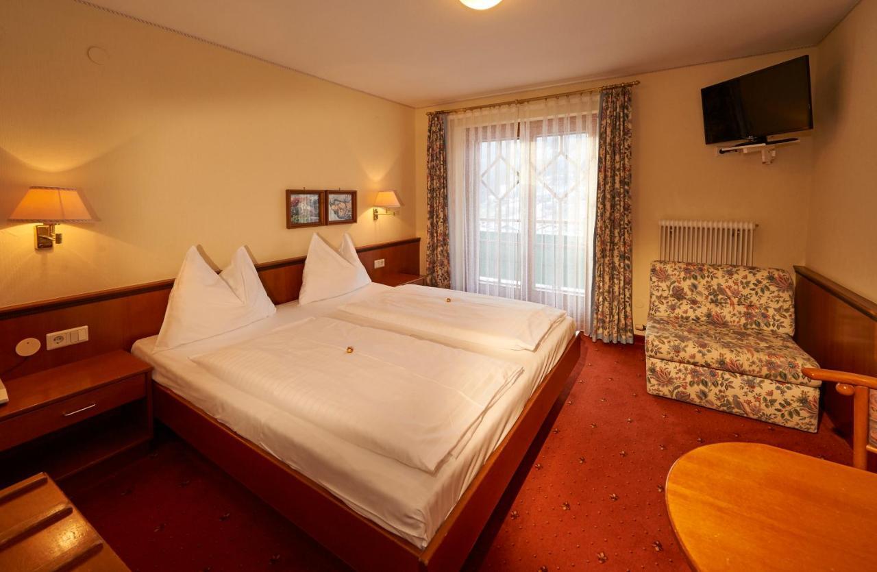 Wohlfuehlresort Und Feriengut Martinerhof ซังต์ มาร์ติน อัม เทนเนนเกอเบียร์เกอ ภายนอก รูปภาพ
